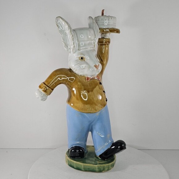 Andrea By Sadek Ceramic Bunny Rabbit Figurine Chef Walking Holding Cake *FLAW* - Picture 2 of 9